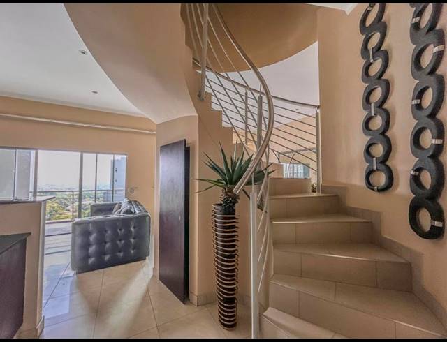 3 BEDROOM PROPERTY TO RENT IN SANDHURST